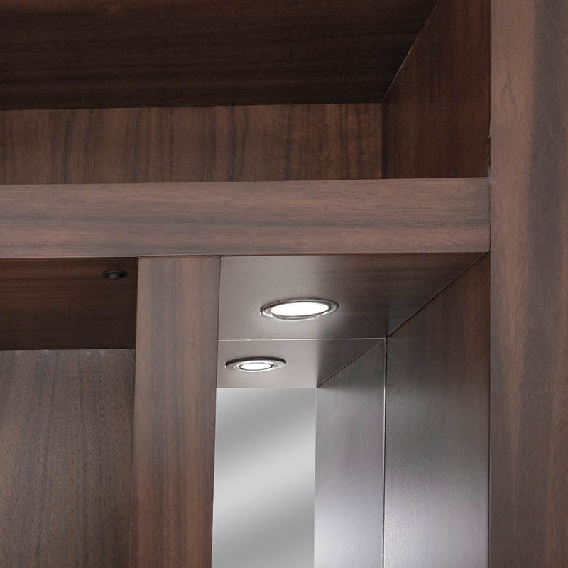 Torre derecha Toledo de mueble para TV de estilo moderno con acabado en madera en color natural.