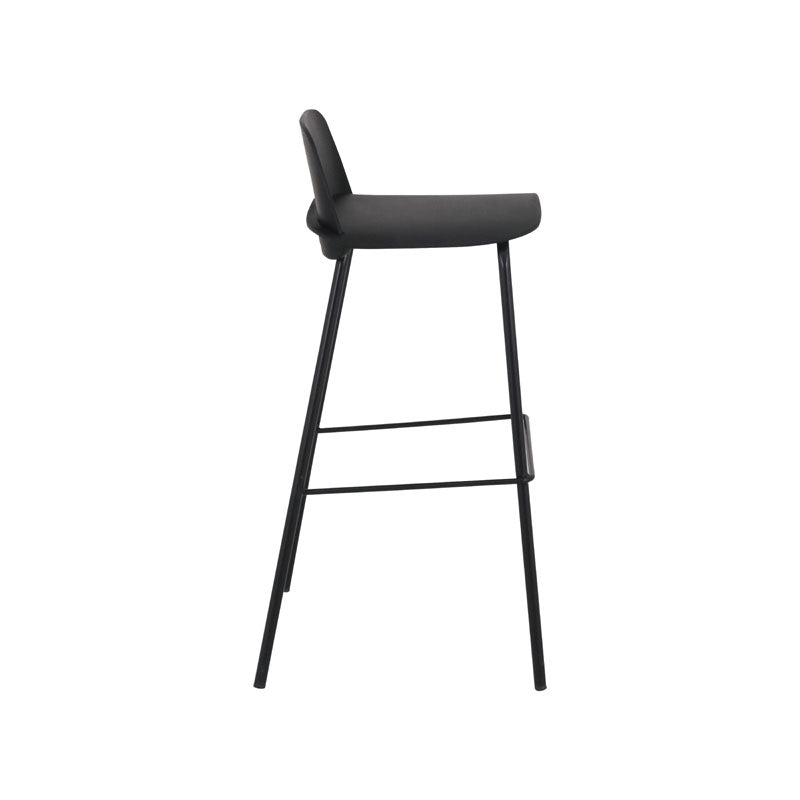 Banco Loran deureope.com.mx, banco de madera con asiento acolchado en color gris y estructura robusta en un ambiente interior.