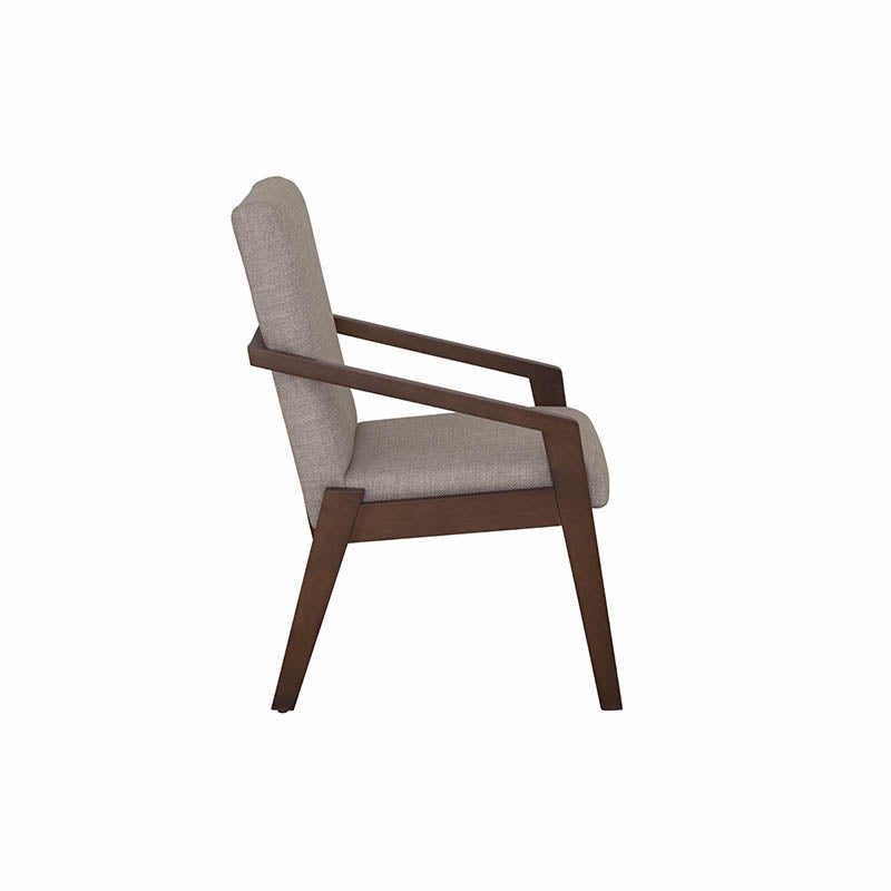 Silla de comedor Toledo de deurope.com.mx con estructura de madera y asiento tapizado en color neutro.