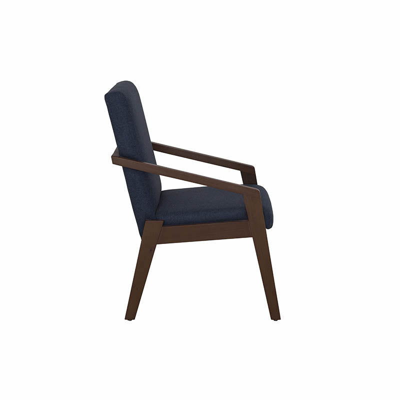 Silla de comedor Toledo deupeurope.com.mx con respaldo y asiento acolchado en color gris claro.