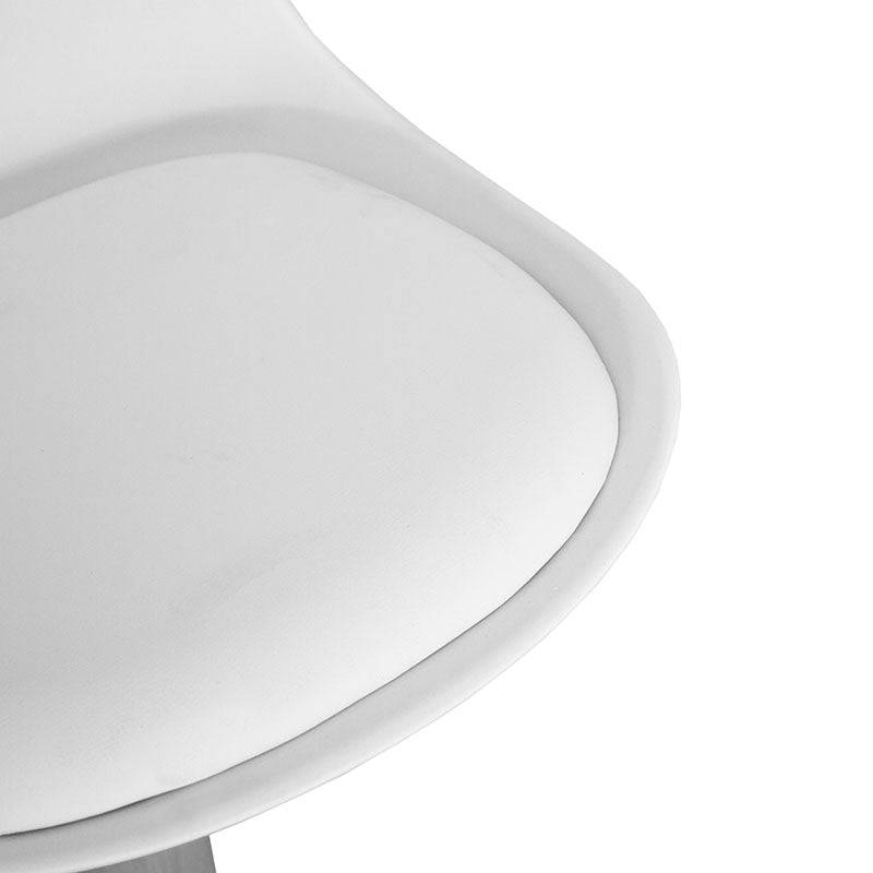 Banco Orion deurope.com.mx, banco para barra con base de cromo, asiento de madera termoformada y tapizado Leather Touch en blanco.