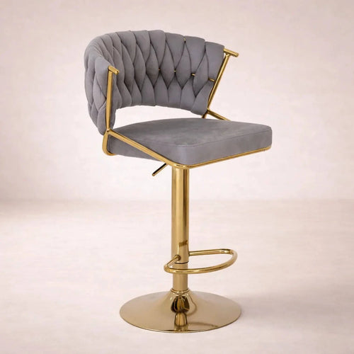 Banco para barra Imperial de deurope.com.mx con asiento de madera termoformada, tapizado de terciopelo gris y base de cromo.