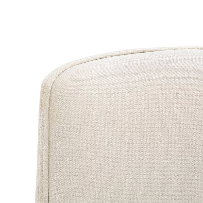 Juego de comedor Berne-made de 4 piezas con bancos de madera nogal y tapizado en tela beige, estilo moderno y elegante.