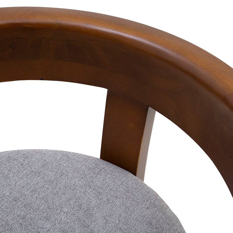 Juego de comedor Jess de Deurope con bancos de nogal y tapizado en tela, madera de pino, frente 48 cm, alto 100 cm, fondo 53 cm.