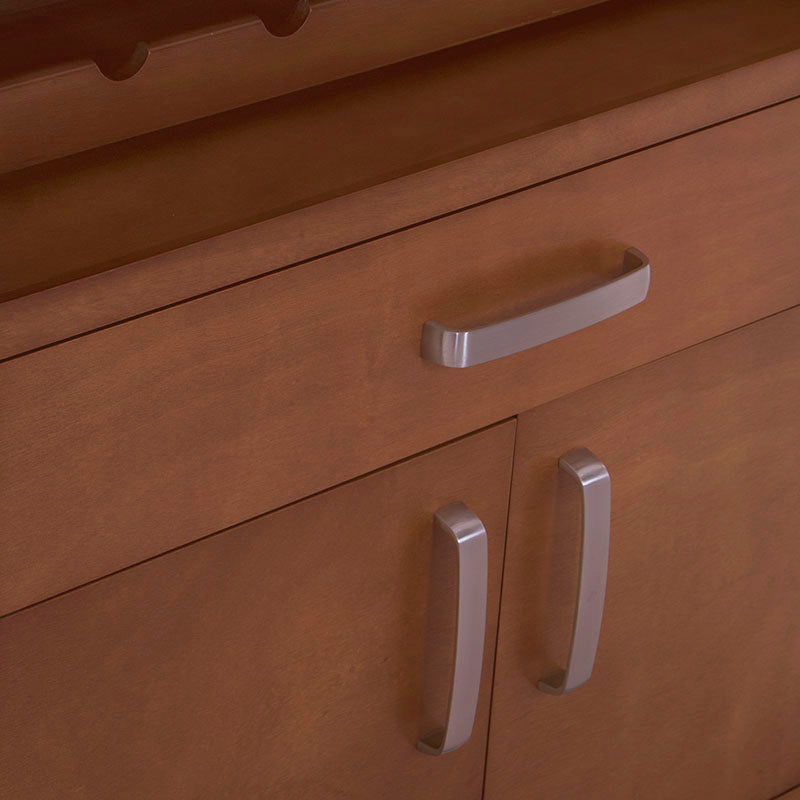 Juego de comedor Siena de madera con bancada y mesa en tonos café y almendra, de madera de banak, encino y okumé.