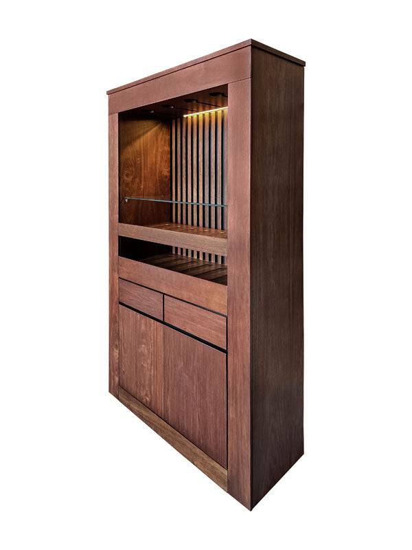 Contrabarra de madera estilo Bourbon de deurope.com.mx, resistente y elegante para barra de cocina o bar de hogar.