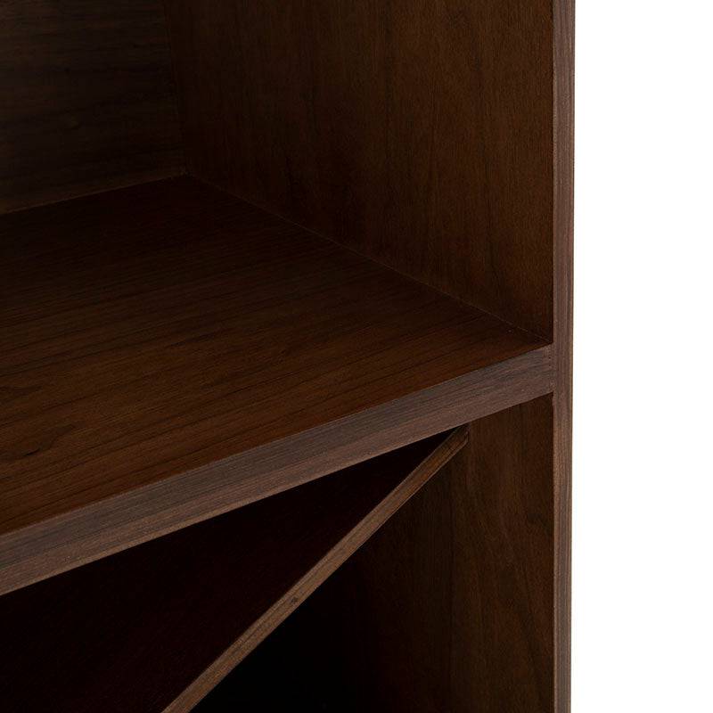 Juego de comedor Berne-made de 4 piezas con mesa de mármol, estructura de nogal y acabado en gris, en vista frontal.
