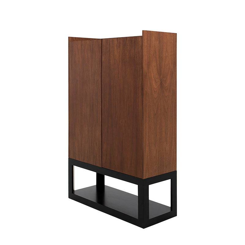 Juego de comedor Berne-made de 4 piezas en madera de nogal con acabado moka, frente y estructura visible en la imagen.