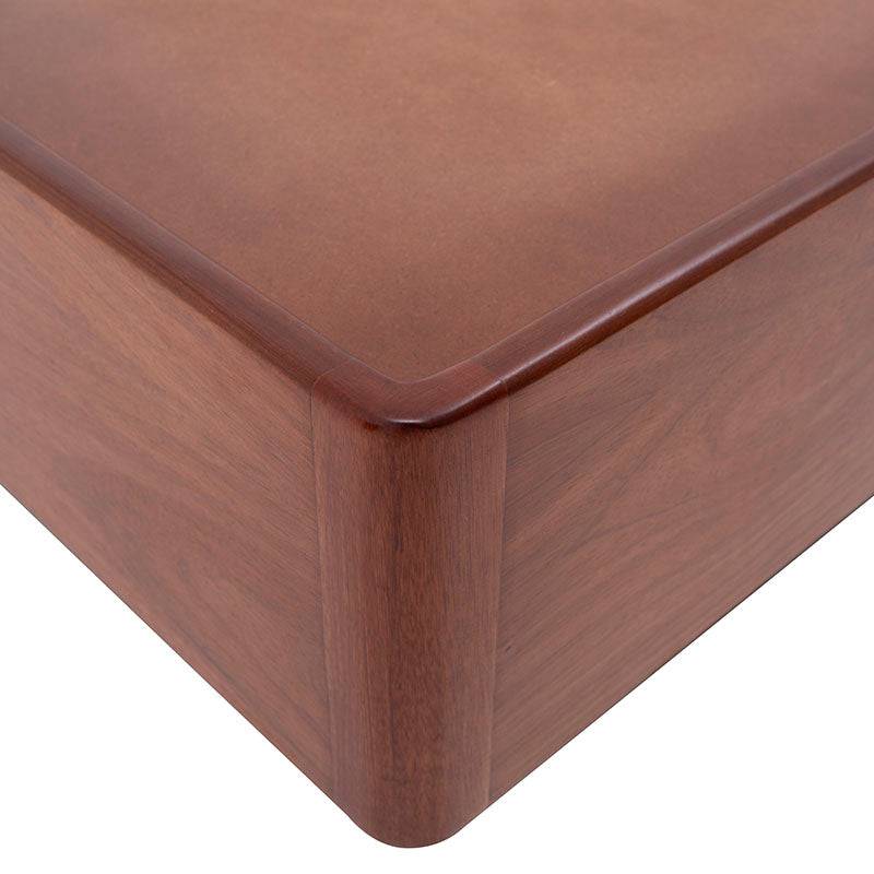Juego de recámara Arezzo de cuatro piezas, base de cama de madera natural clara y detalles en chapa de tzalam.