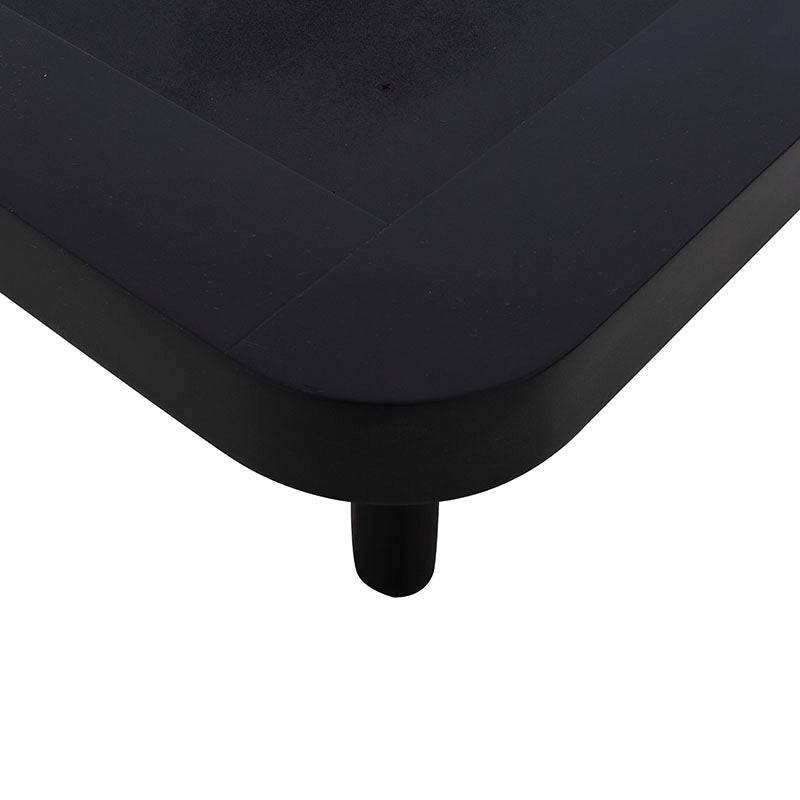 Base de cama Jess de Deurope en color negro con estructura de madera de pino, estilo industrial, frente de 146 cm y fondo de 198 cm