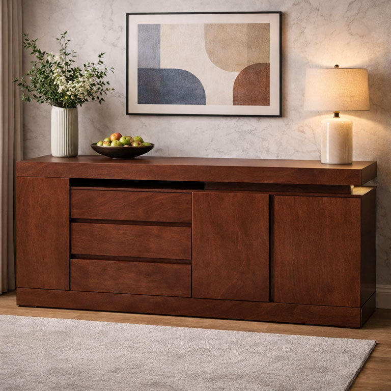 Buffet Tamayo de madera con chapa de caoba y placa de mármol en frente, mide 180 cm de ancho, 80 cm de alto y 40 cm de fondo.