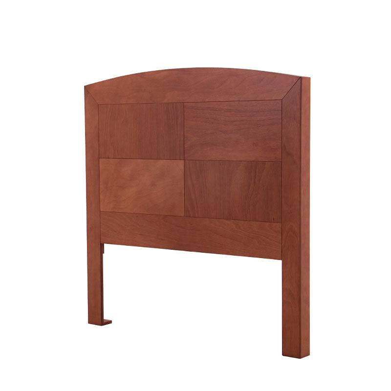 Cabecera de recámara Armenia de madera de okume en color café almendra, con medidas de 210 cm de ancho y 160 cm de alto.