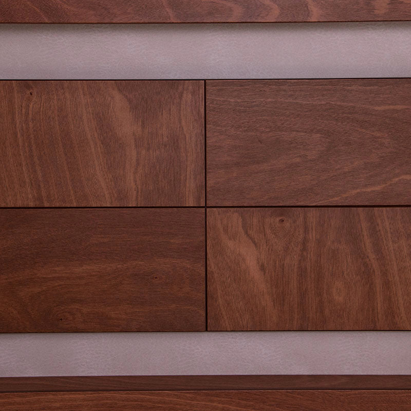 Cabecera de recámara de México en chapa de okumé, marca deurope.com.mx, con dimensiones de 210 cm de ancho y 150 cm de alto.