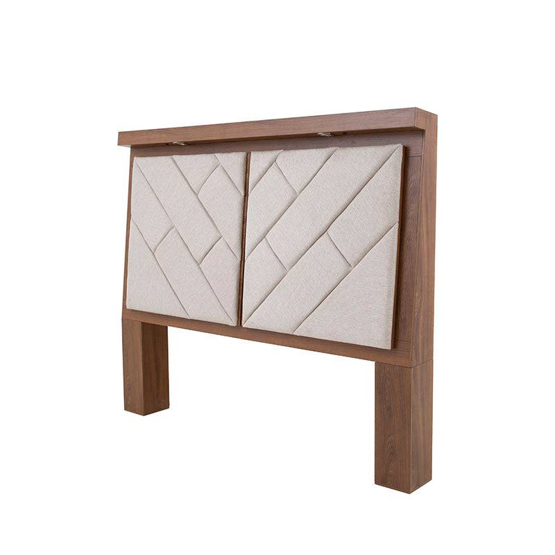 Cabecera de recámara Alejandria de madera industrializada en color nogal beige con tapiz en tela, de aproximadamente 200 cm de ancho.