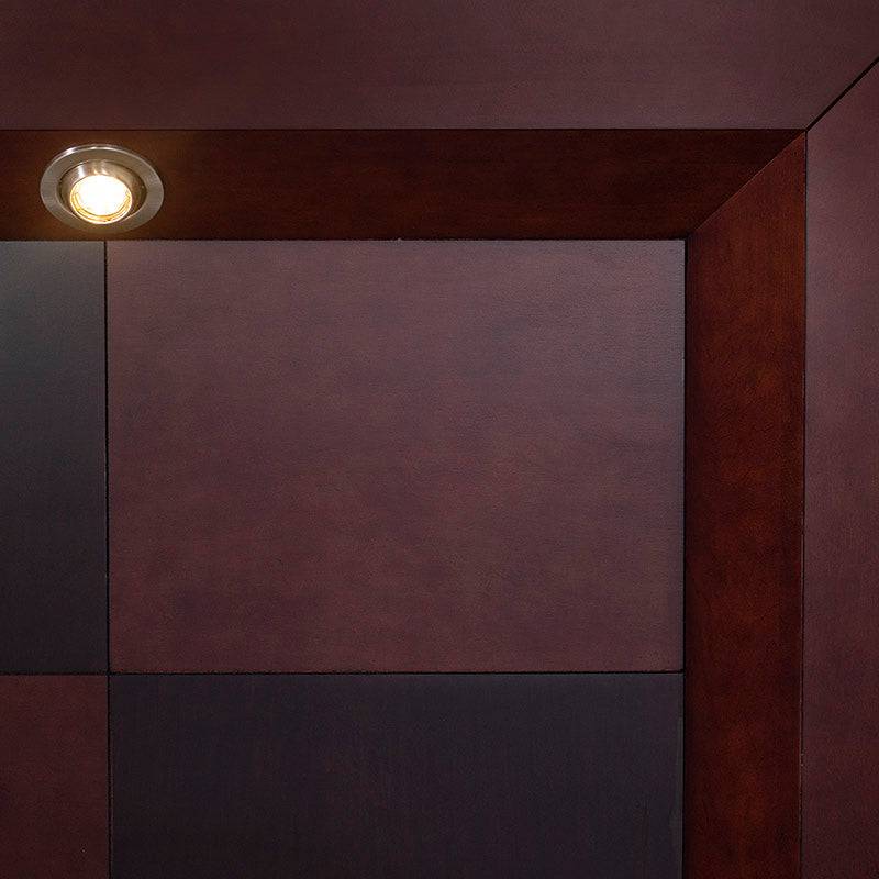 Cabecera Rochelle de madera de pino enchapada en maple americano, con diseño elegante y acabado en tono natural.