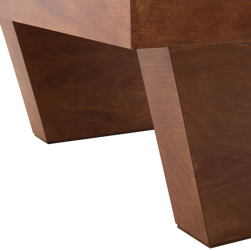 Juego de comedor Quetzal de madera industrializada con chapa de okumé, mesa de 220 cm de largo y capacidad para 13 piezas.