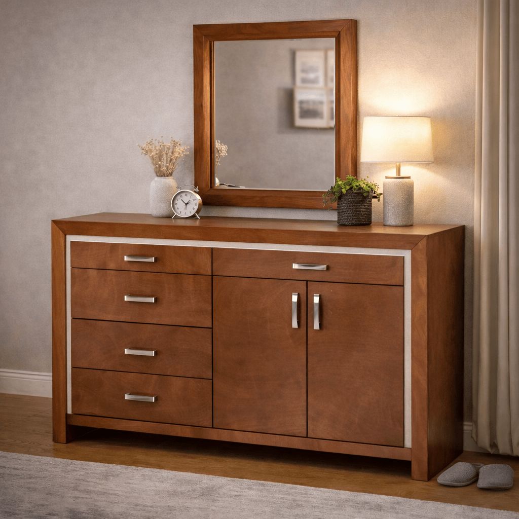 Cómoda Siena de madera de Banak con chapa de encino y okumé, franja leather touch, en color café almendra, 160x90x45 cm