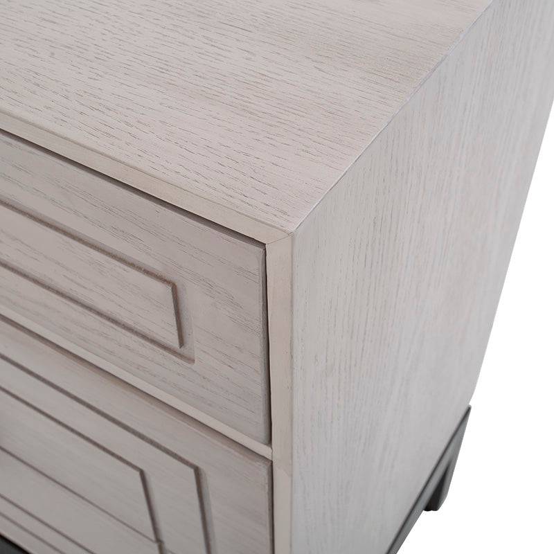 Cómoda Infinity de Deurope en color gris con acabado de madera industrial, 140 cm de ancho, 80 cm de alto y 40 cm de fondo.