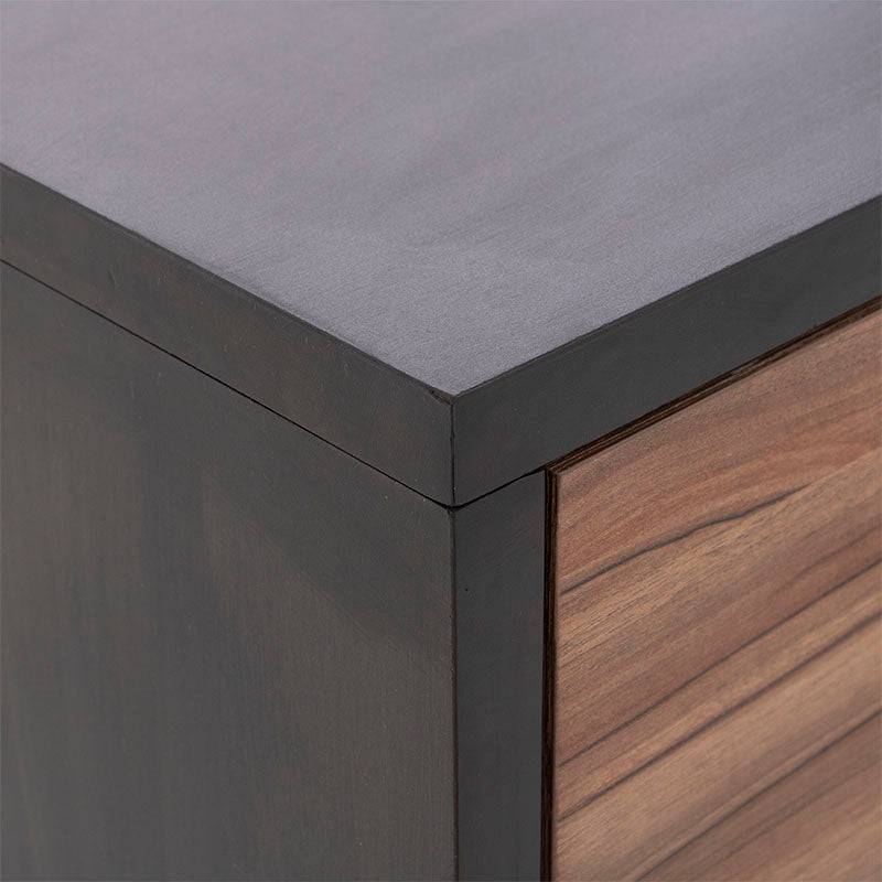 Cómoda Lazy de Deurope en negro y nogal, estructura de melamina, con dimensiones de 100 cm de ancho y 105 cm de alto.