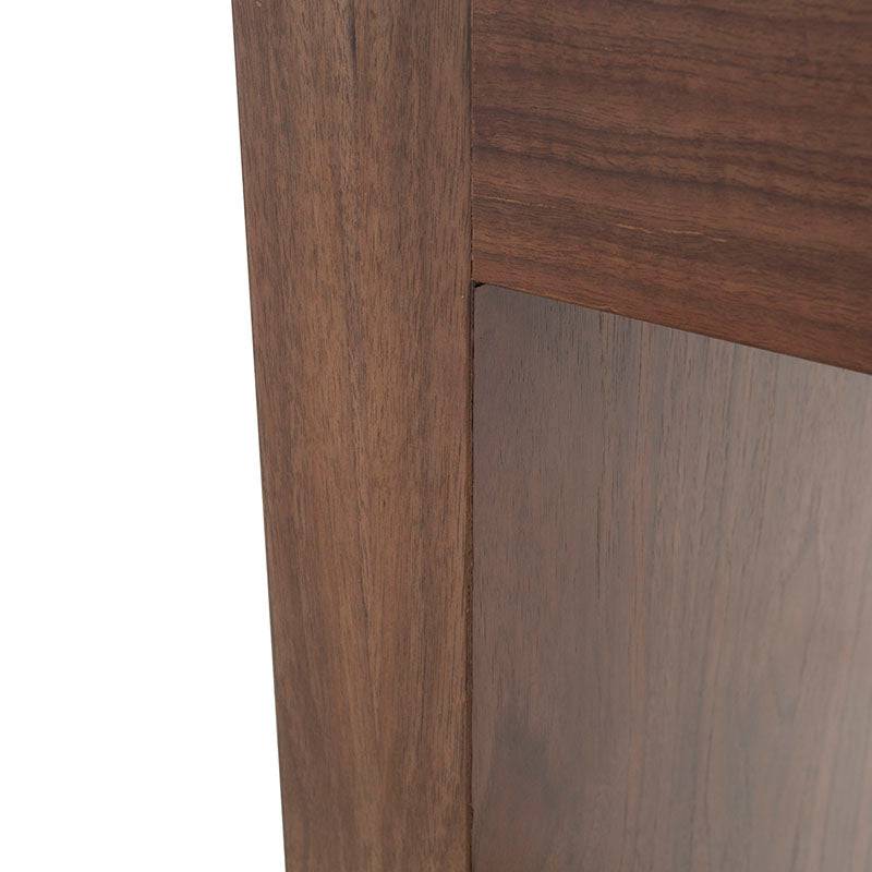 Consola Berne Made de madera de nogal, con acabado en chapa, mide 140 cm de ancho, 80 cm de alto y 40 cm de fondo.