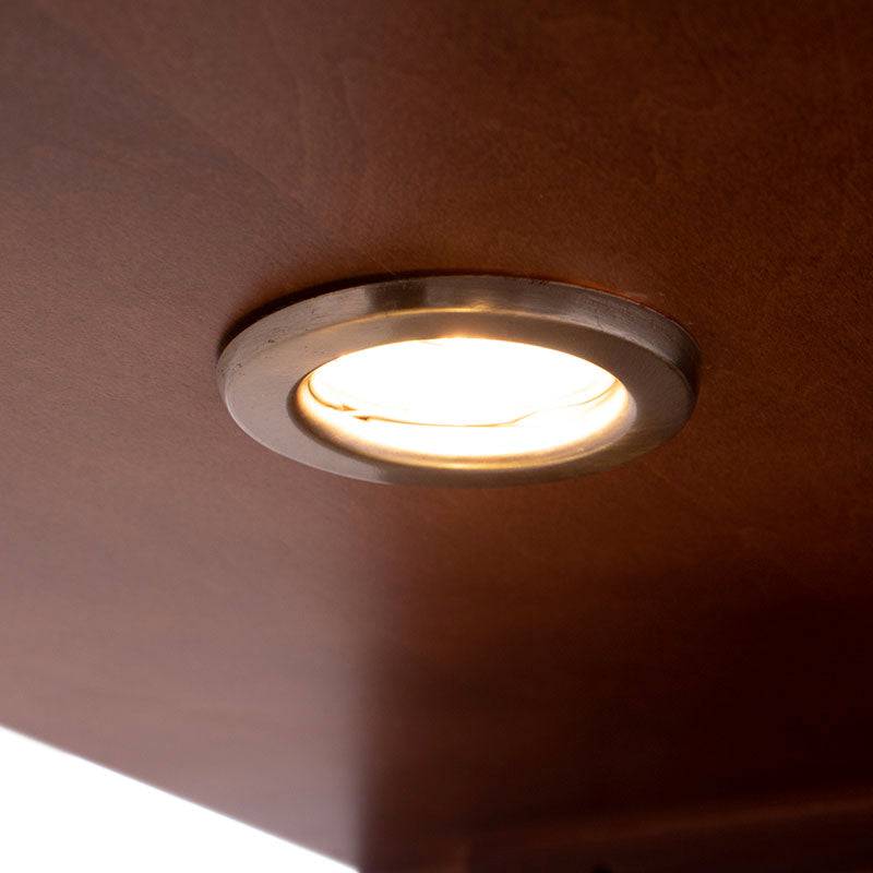 Consola London de madera de pino enchapada en maple americano, 150 cm de largo, en el frente, con diseño elegante y moderno.
