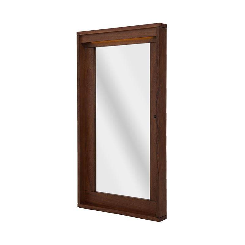 Espejo de pie bourbon de madera de pino en acabado café, con marco rectangular y altura de 132 cm, en estilo clásico.