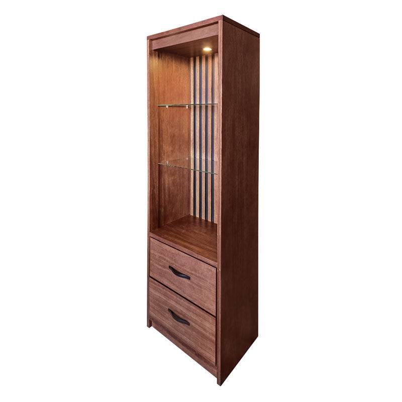 Exhibidor de madera Bourbon de deurope.com.mx para libros, mostrando estantes en color madera clara y diseño funcional.