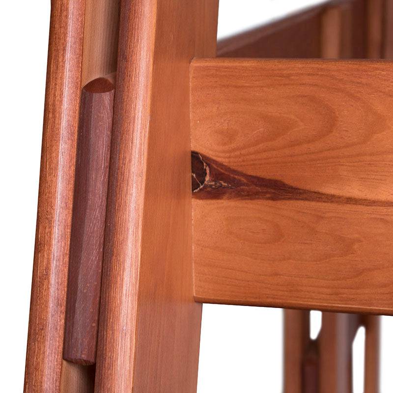 Litera Family de madera de pino con estructura en nogal, de 204 cm de alto, 162 cm de ancho y 160 cm de fondo, de diseño industrializado.