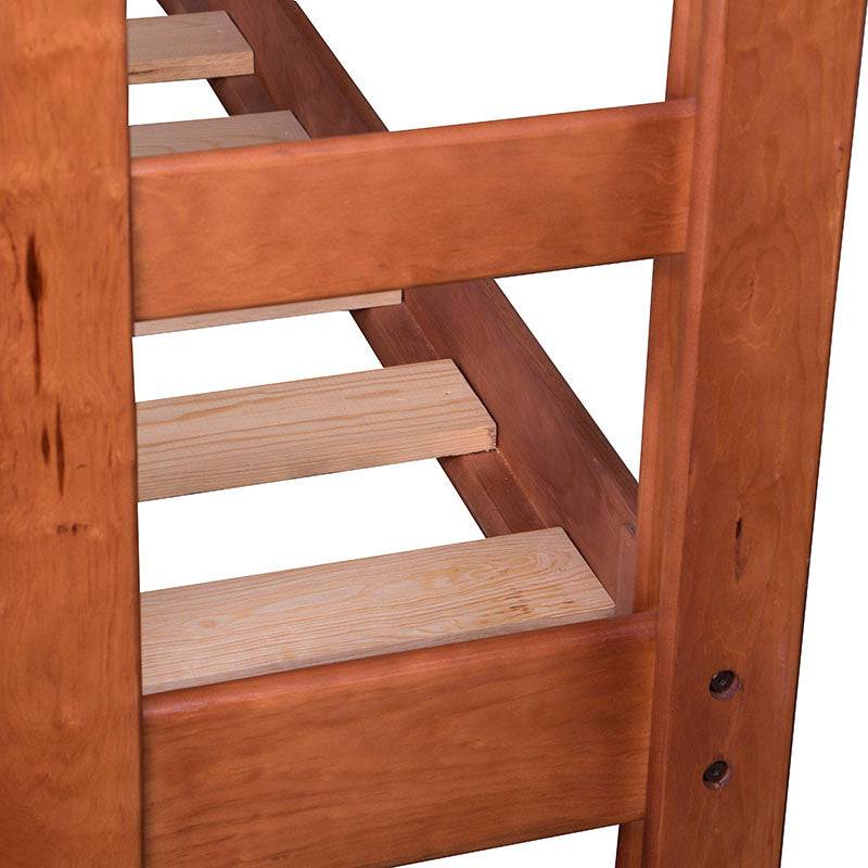 Litera Family de madera de pino y nogal, estructura robusta, con espacio para camas dobles, deurope.com.mx