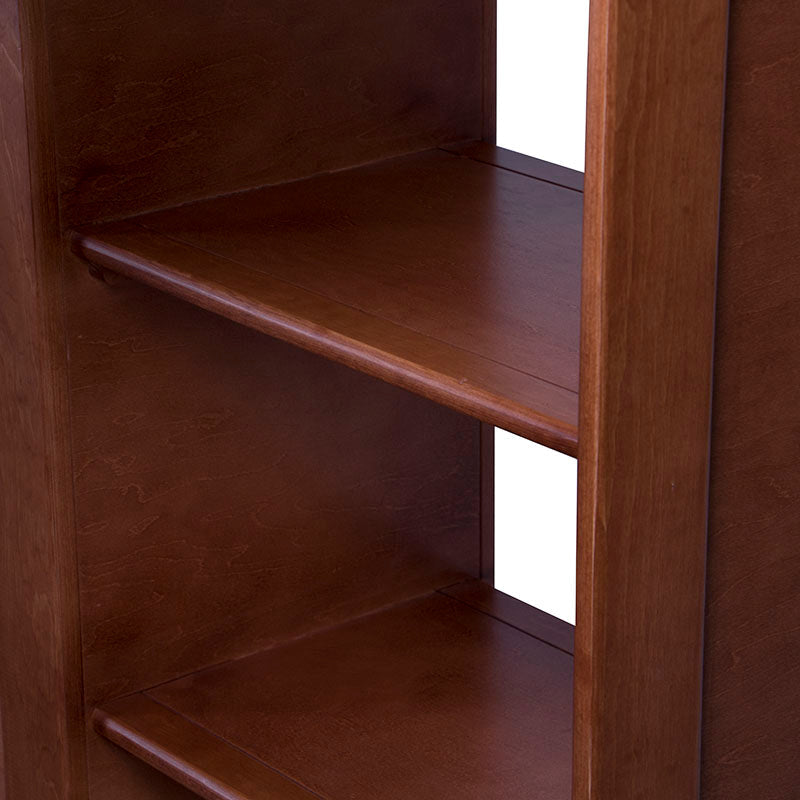 Cama alta Texas de madera de pino con estructura de madera industrializada en color nogal, vista frontal.