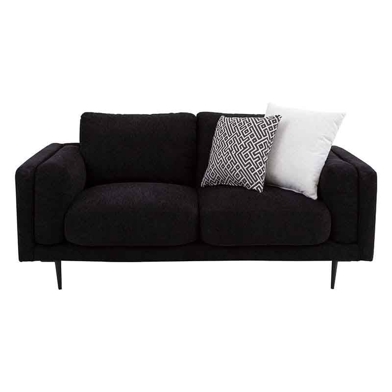 Juego de sala Alessandra deurope.com.mx con dos sillones negros tapizados en tejido plano afelpado, de 176 cm de ancho.