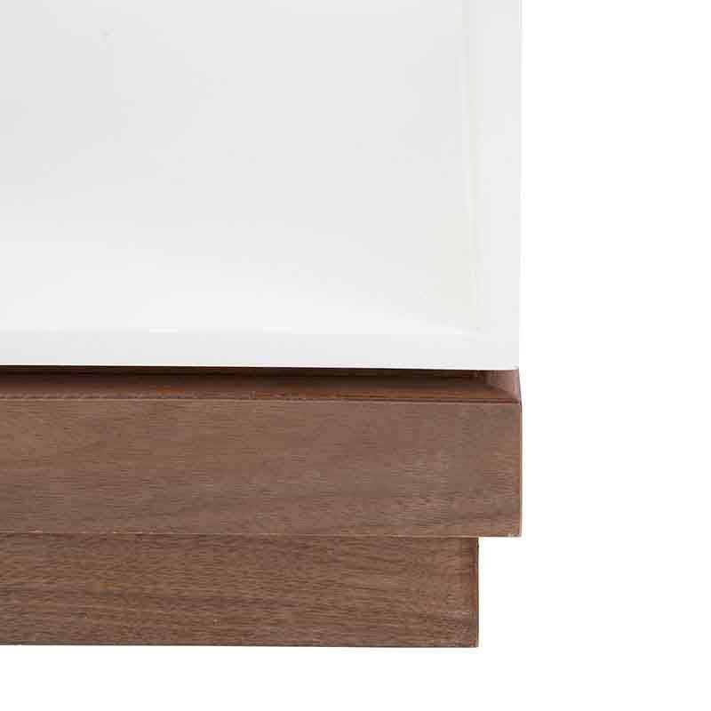 Mesa de centro Maui de madera industrializada en nogal y blanco, con dimensiones de 120x70x45 cm.