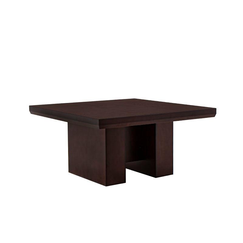 Juego de comedor Siena de madera en color café almendra, con mesa de 150x75 cm y 9 piezas, para comedor elegante y funcional.