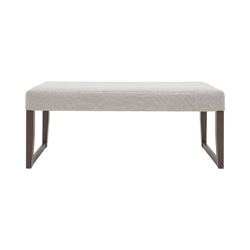 Banca para comedor Amara de deurope.com.mx, estructura de madera y asiento acolchado en un entorno de comedor elegante.