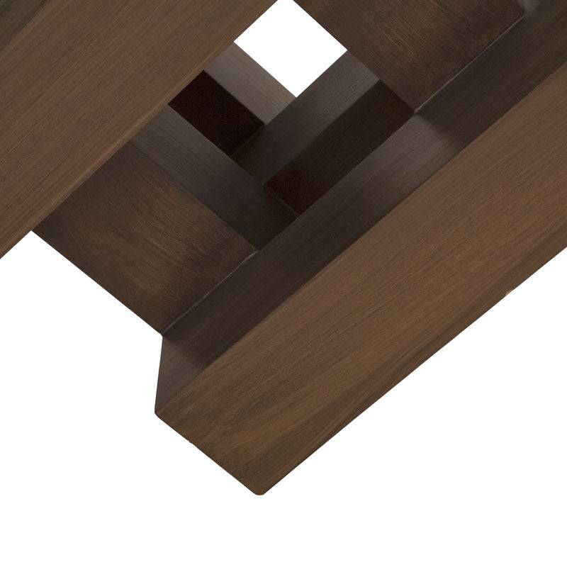 Juego de comedor Vemer de madera oscura con 10 piezas, incluyendo mesa y sillas, en un estilo elegante y moderno.
