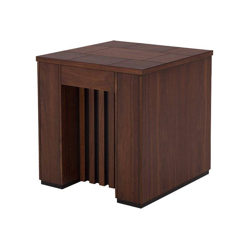 Mesa lateral Bourbon de madera de pino estufada, con acabado en color café, tamaño 60x64x60 cm, deurope.com.mx