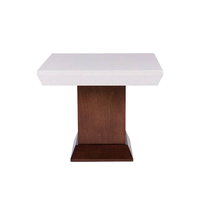 Mesa lateral Mond de madera con chapa de caoba y cubierta de mármol en tono tabaco, dimensiones 60x50x60 cm.