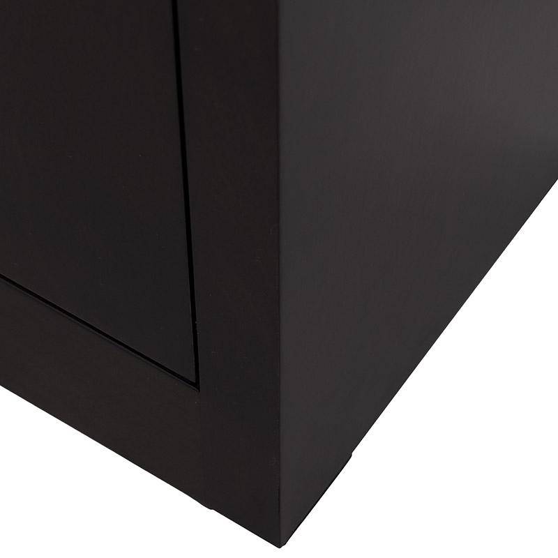 Mueble para TV Tamayo en acabado tabaco de caoba, con frente de 160 cm, alto de 70 cm y fondo de 30 cm, deurope.com.mx