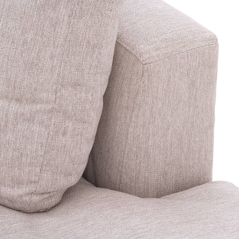 Sillón central y banca de módulo de sala Nube en tela beige con textura suave y estructura de madera de pino, deurope.com.mx