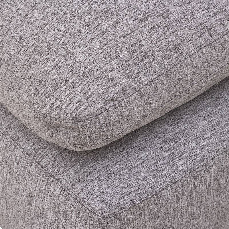 Módulo de sala Nube de Deurope.com.mx, sillón central con banca, tapizado en tela con textura suave, estructura de madera de pino.