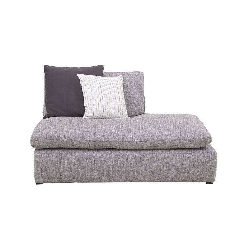 Sillón central y banca de sala Nube de deurope.com.mx en tela con textura suave, estructura de madera de pino, color beige.