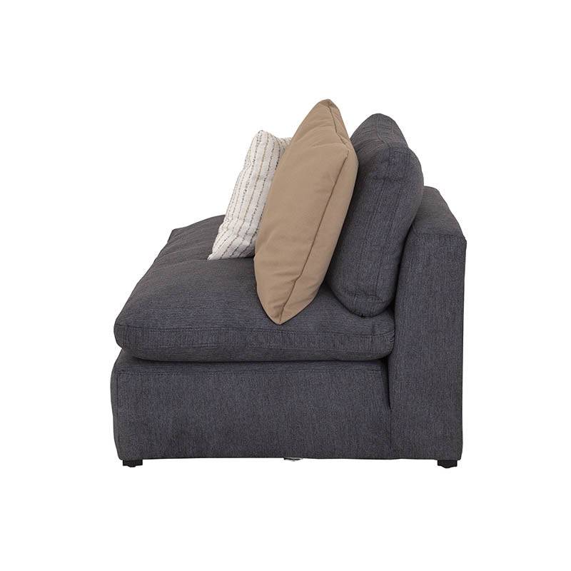 Sillón central y banca de sala Nube de Deurope en tela beige con madera de pino, frente, con textura suave y diseño moderno.