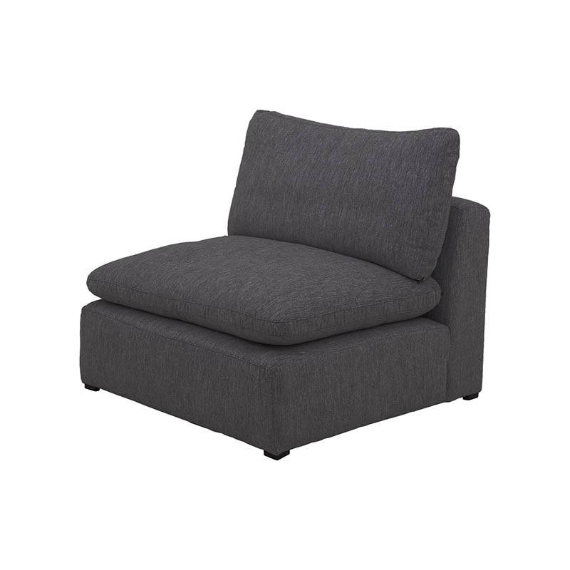Sillón central de la sala Nube de deurope.com.mx en tela beige con textura suave, estructura de madera de pino.