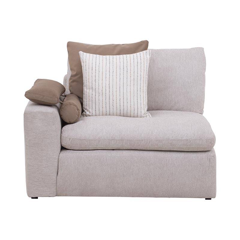 Sillón lateral de sala Nube de deurope.com.mx en tela beige con textura suave y estructura de madera de pino, vista frontal.