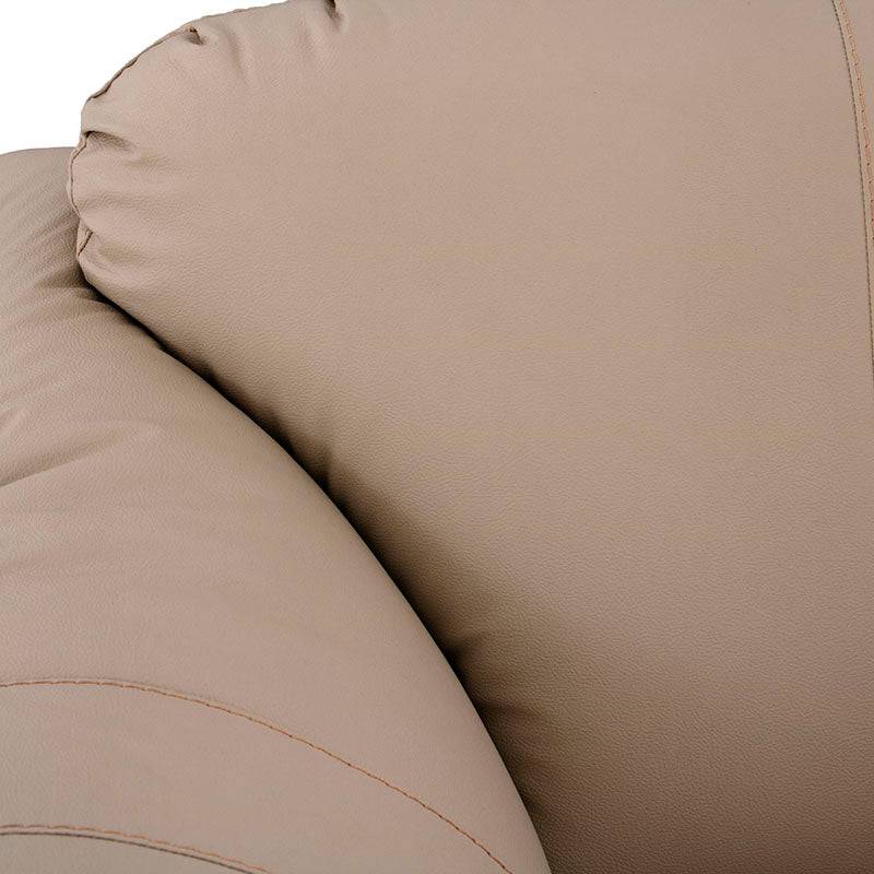 Juego de sala Marsella en cuero de color café latte con sofá, love seat y sillón, con detalles elegantes y cómodos.