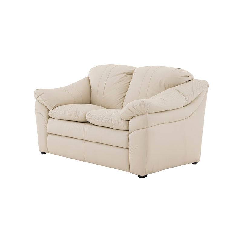 Juego de sala Marsella de cuero en color latte, incluye sofá, love seat y sillón con diseño moderno y acabado en cuero.