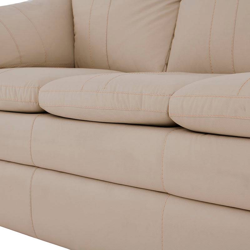 Juego de sala Marsella en cuero color café latte, incluye sofá, loveseat y sillón, con acabado de tacto de cuero.