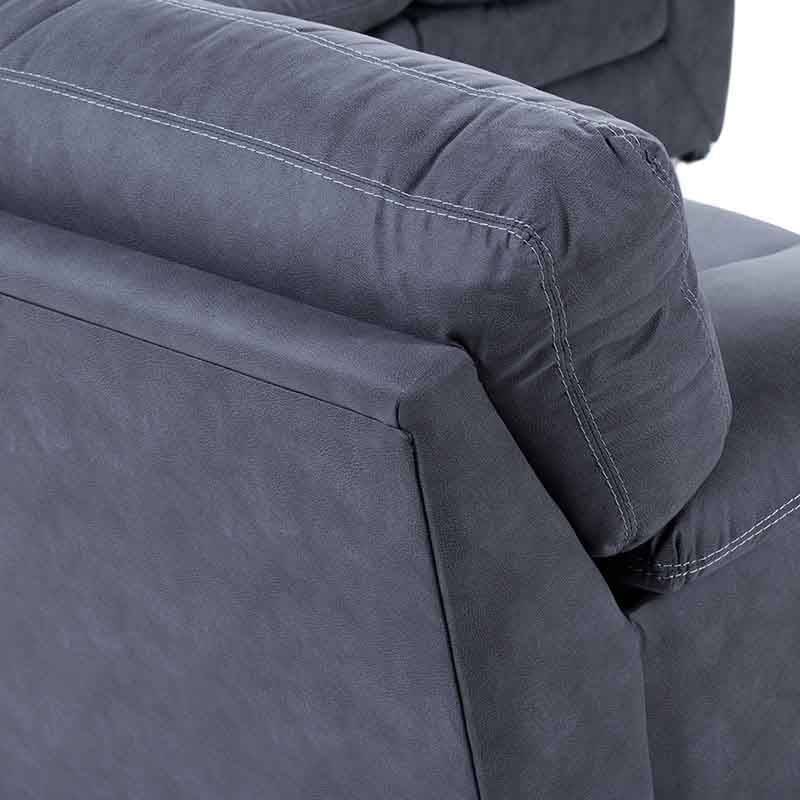 Sala Calvin de Deurope.com.mx, conjunto de sillones y sofá en tela gris con cojines decorativos.