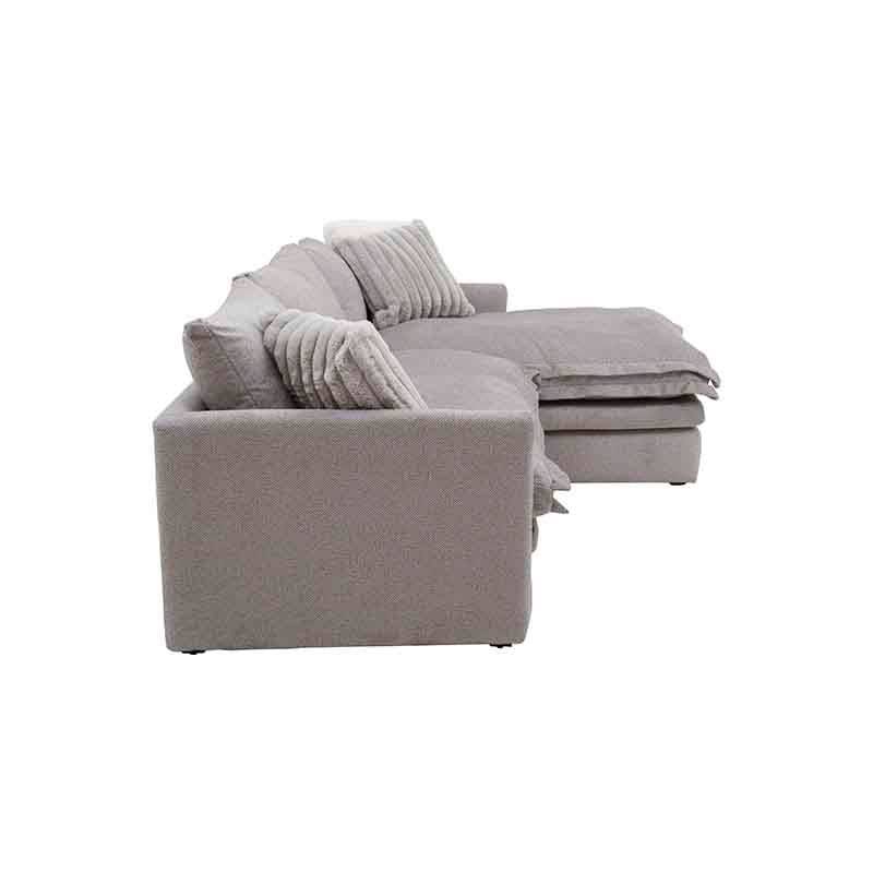 Sala Alejandría con chaise derecha en gris claro, tapiz de tela, moderna y cómoda, con dimensiones de 248 cm de largo.
