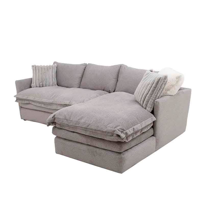 Sala Alejandría con chaise derecha, sofá gris claro en tapiz de tela con diseño moderno y cómodo, de Deurope.
